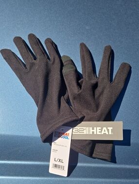 32 Degrees Black Touchscreen Winter Gloves